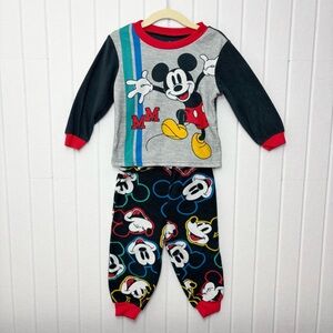 Disney Mickey Mouse Toddler Boy Retro Pajama Set Size 2T